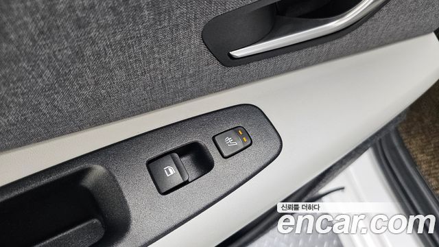 Hyundai AVANTE 2021 — photo 24