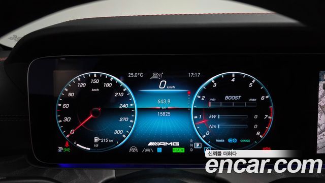Mercedes-Benz AMG GT 2023 — photo 11