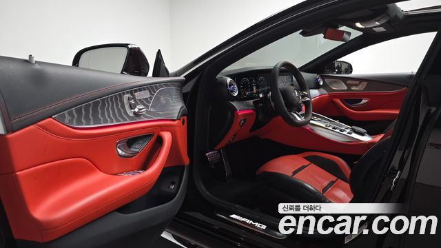 Mercedes-Benz AMG GT 2023 — photo 13