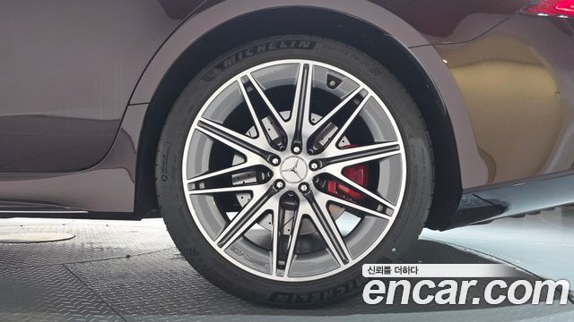 Mercedes-Benz AMG GT 2023 — photo 7