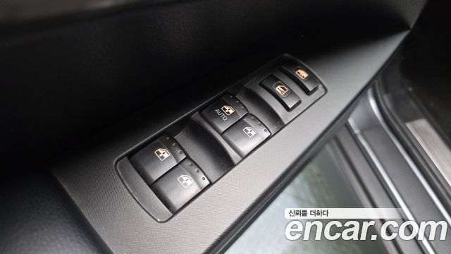 KG Mobility KORANDO 2014 — photo 13