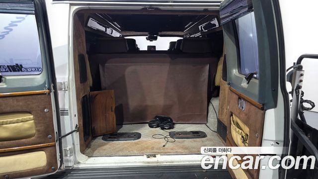 Dodge Ram Van 1997 — photo 20