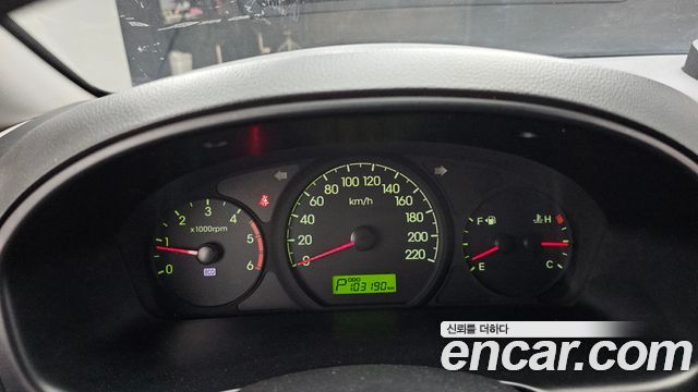 Hyundai Starex 2014 — photo 11