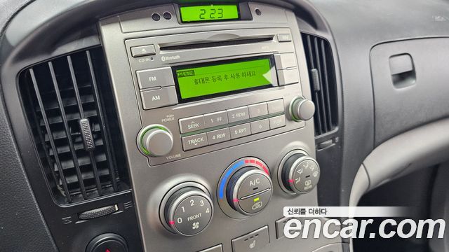 Hyundai Starex 2014 — photo 23