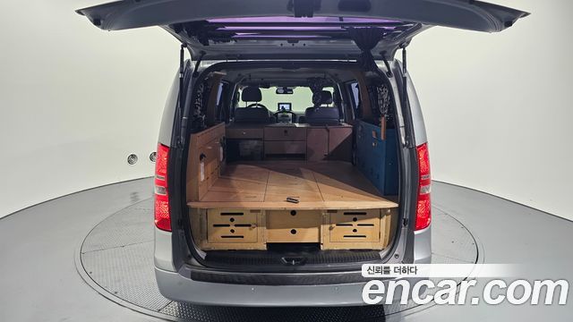 Hyundai Starex 2014 — photo 26