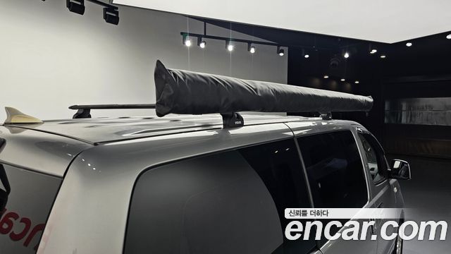 Hyundai Starex 2014 — photo 32