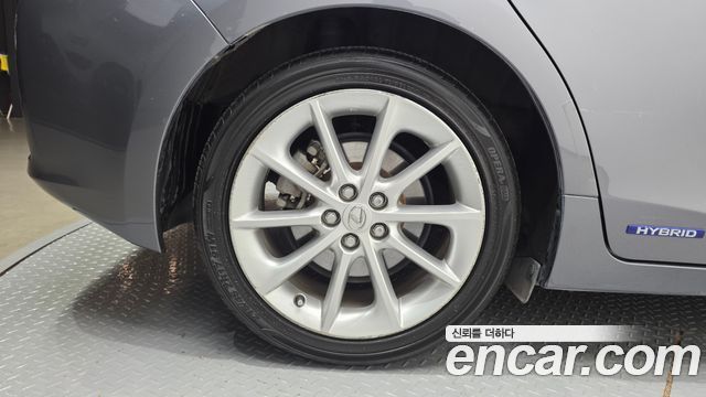 Lexus CT200h 2012 — photo 5