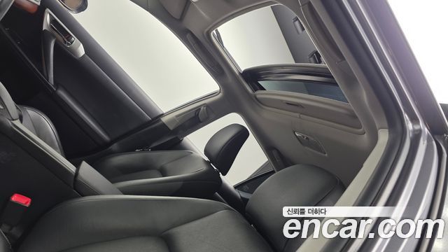 Lexus CT200h 2012 — photo 19