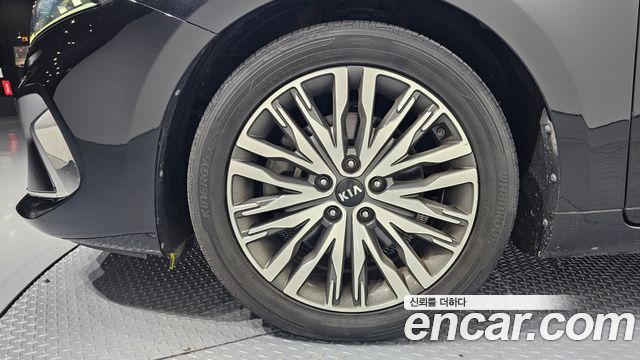 Kia K7 2020 — photo 5