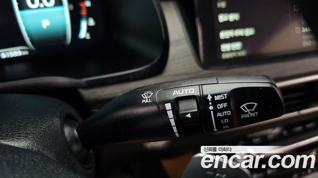 Kia K7 2020 — photo 19
