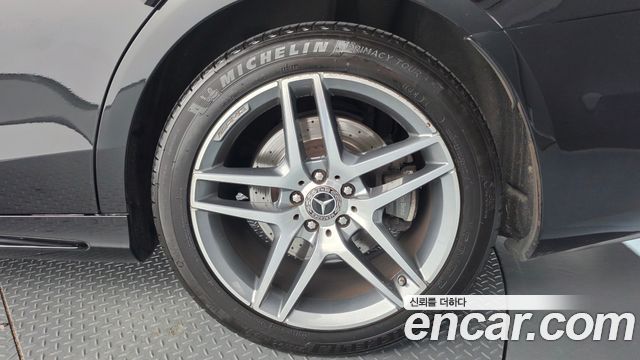 Mercedes-Benz S-Class 2020 — photo 7