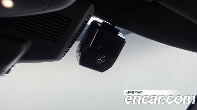 Mercedes-Benz S-Class 2020 — photo 36