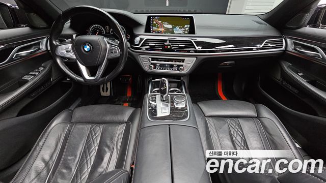 BMW 7-Series 2018 — photo 7