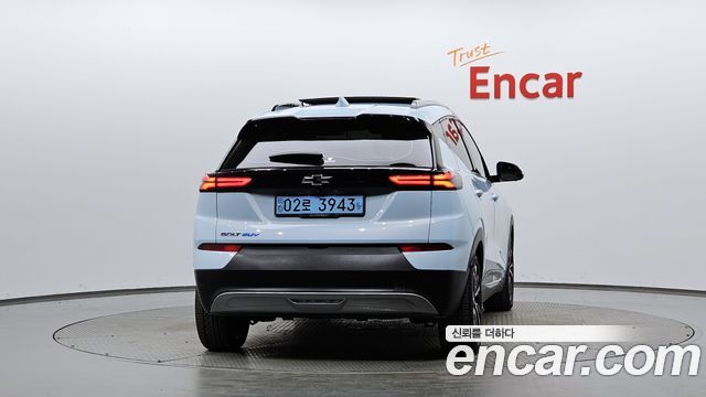 Chevrolet Korea 볼트 EUV 2023 — photo 4