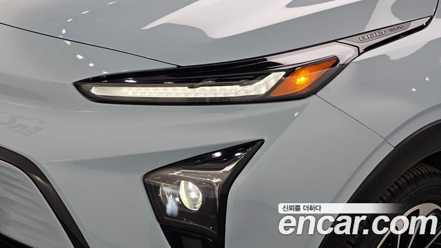 Chevrolet Korea 볼트 EUV 2023 — photo 8