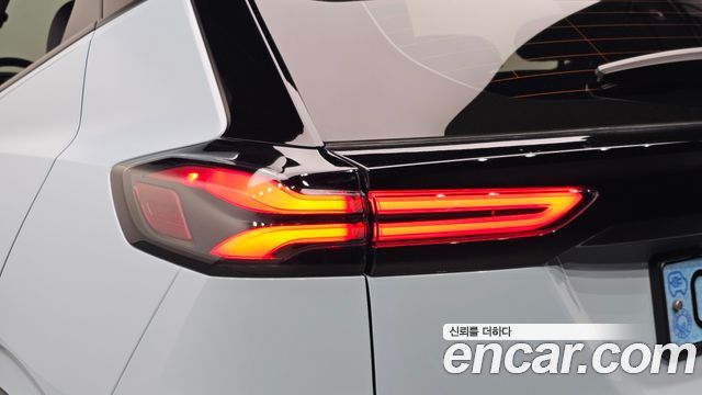 Chevrolet Korea 볼트 EUV 2023 — photo 9