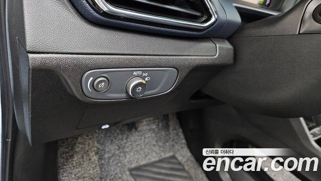 Chevrolet Korea 볼트 EUV 2023 — photo 27