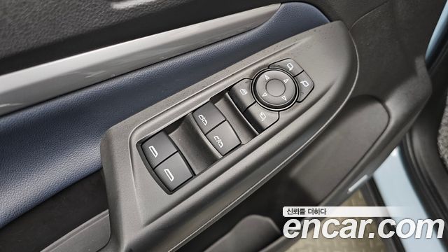 Chevrolet Korea 볼트 EUV 2023 — photo 28