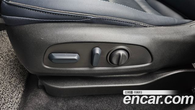 Chevrolet Korea 볼트 EUV 2023 — photo 31
