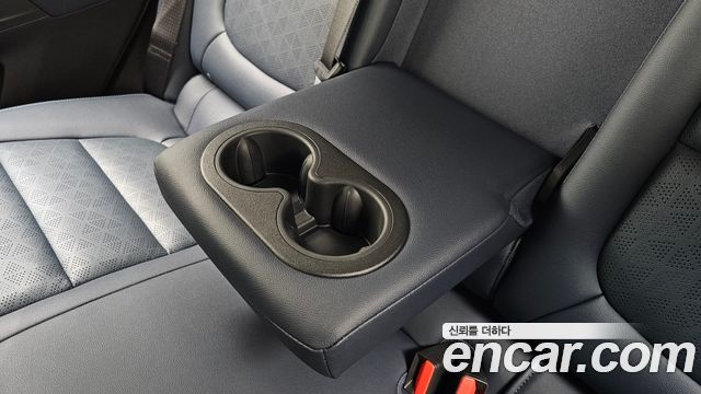 Chevrolet Korea 볼트 EUV 2023 — photo 32