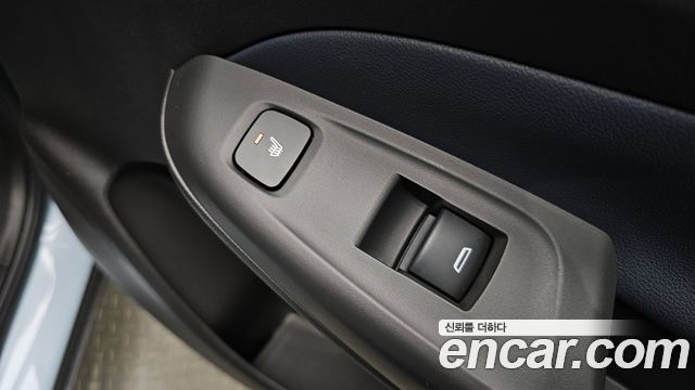 Chevrolet Korea 볼트 EUV 2023 — photo 34