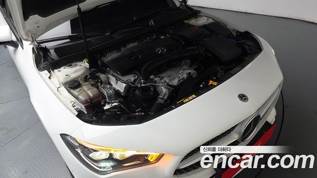 Mercedes-Benz CLA-Class 2023 — photo 6