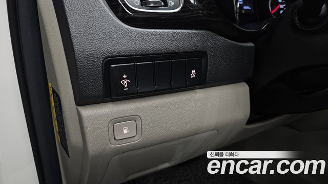 Kia Canival 2019 — photo 27