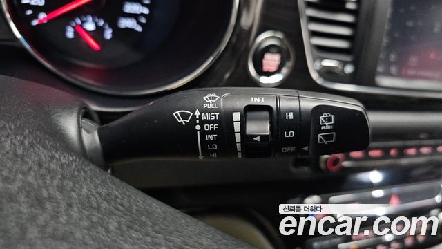 Kia Canival 2019 — photo 30