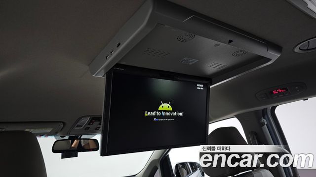Kia Canival 2019 — photo 32