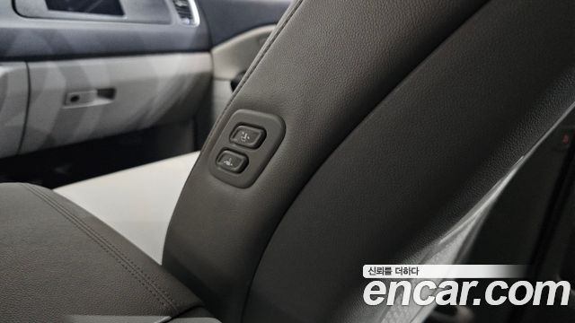Kia Canival 2019 — photo 34