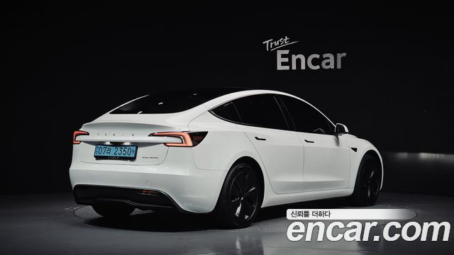 Tesla Model 3 2024 — photo 2