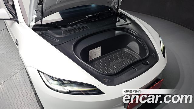 Tesla Model 3 2024 — photo 6