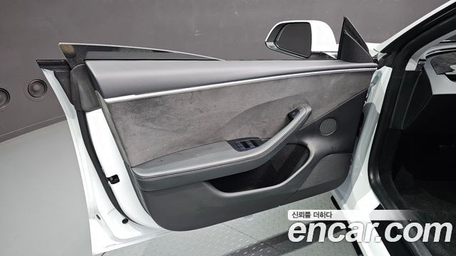 Tesla Model 3 2024 — photo 14