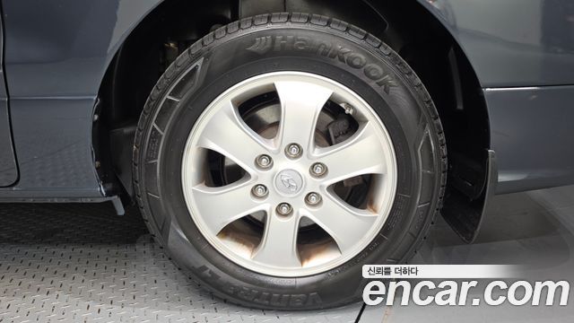 Hyundai Starex 2019 — photo 7