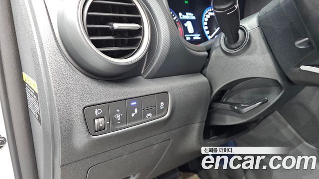 Hyundai Kona 2020 — photo 25