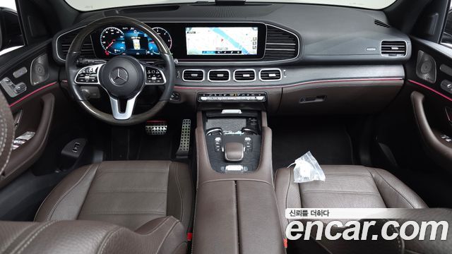 Mercedes-Benz GLS-Class 2023 — photo 10