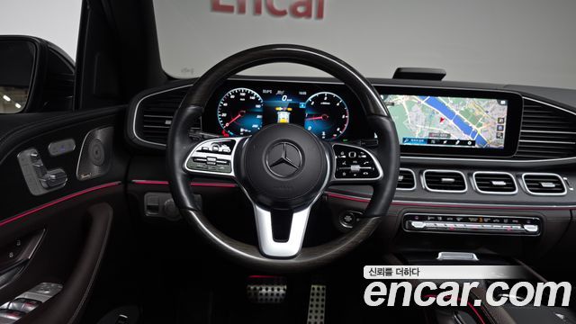 Mercedes-Benz GLS-Class 2023 — photo 19