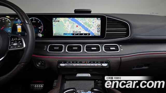 Mercedes-Benz GLS-Class 2023 — photo 20