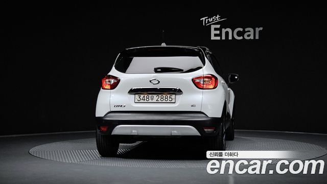 Renault Korea QM3 2017 — photo 4