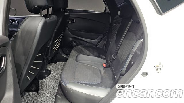Renault Korea QM3 2017 — photo 18