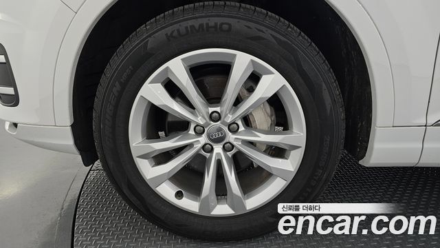 Audi Q7 2019 — photo 5