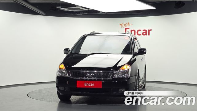 Kia Canival 2013 — photo 3
