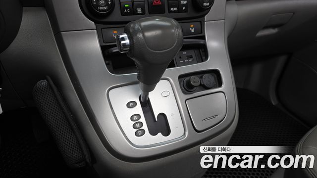 Kia Canival 2013 — photo 12