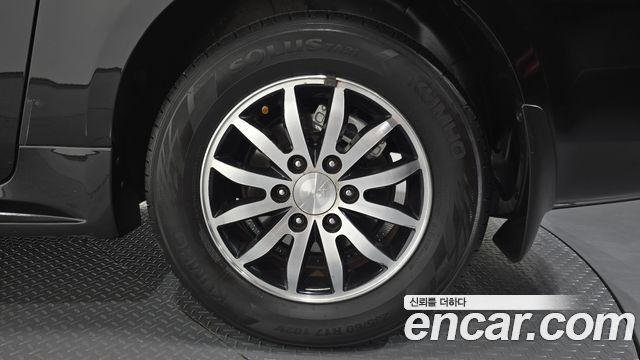 Kia Canival 2013 — photo 7
