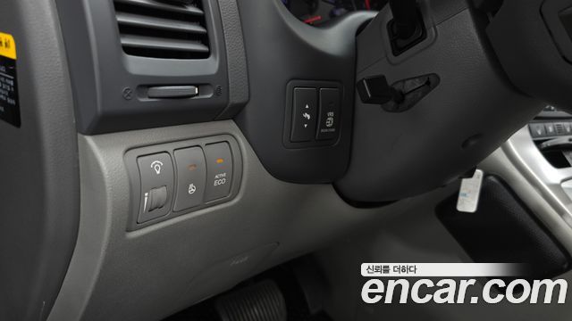 Kia Canival 2013 — photo 30