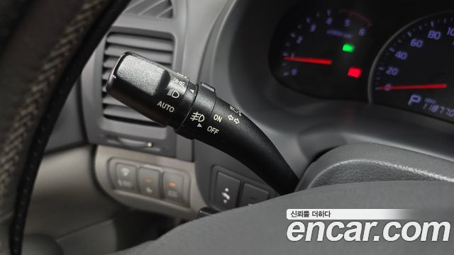 Kia Canival 2013 — photo 33