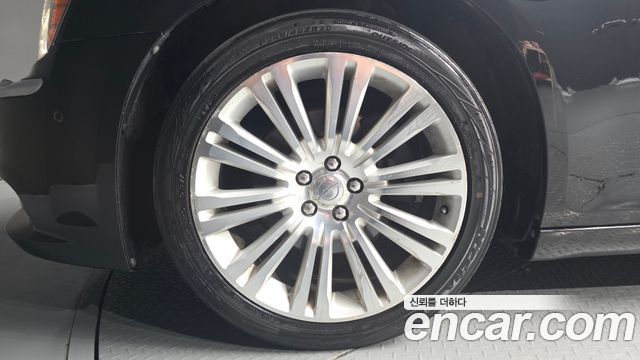 Chrysler 300C 2013 — photo 5