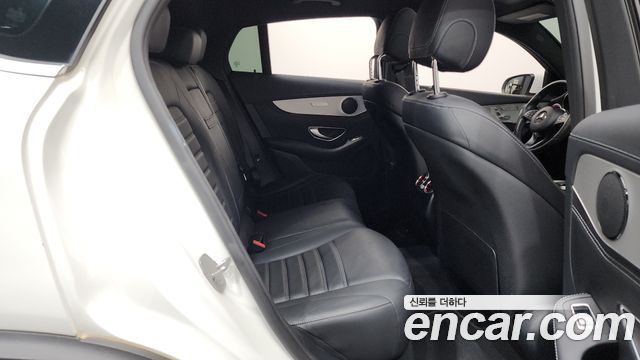 Mercedes-Benz GLC-Class 2017 — photo 12