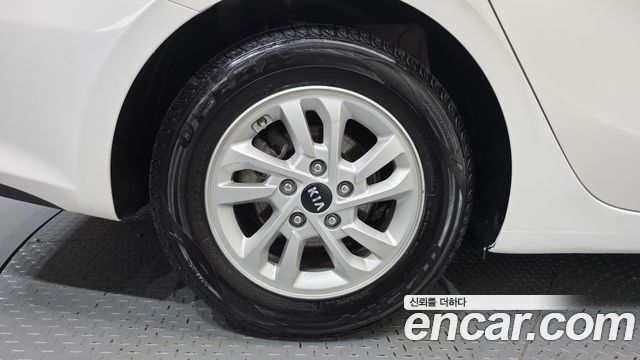 Kia K3 2020 — photo 5
