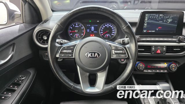 Kia K3 2020 — photo 18